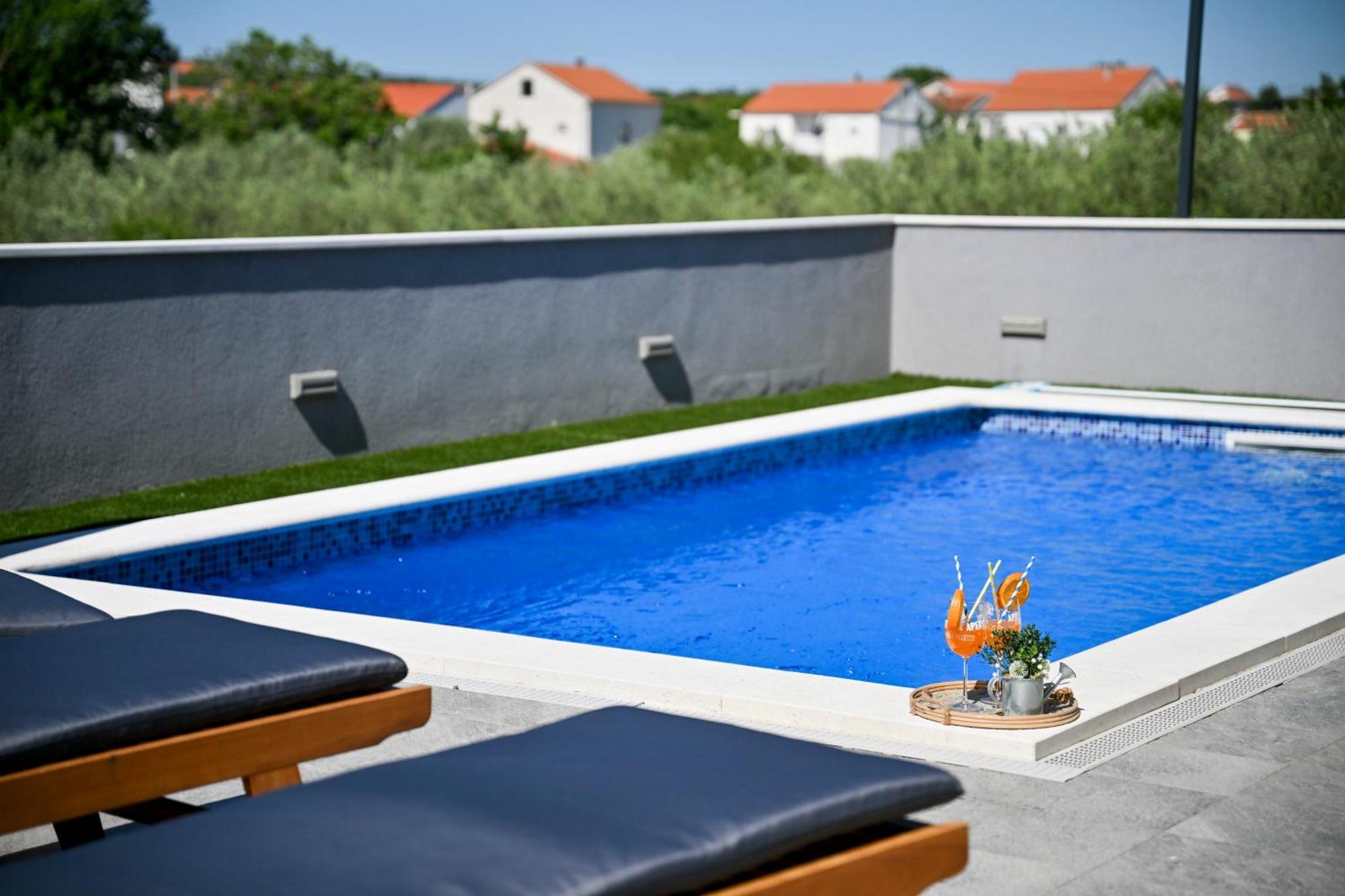 Luxurious Villa Natali Pridraga ภายนอก รูปภาพ